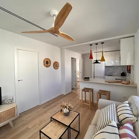 Holiday home Casa Limones A 40 M De La Playa Piles